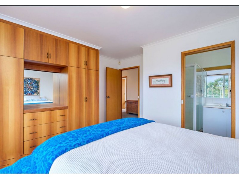 264 Howden Rd, Howden TAS 7054