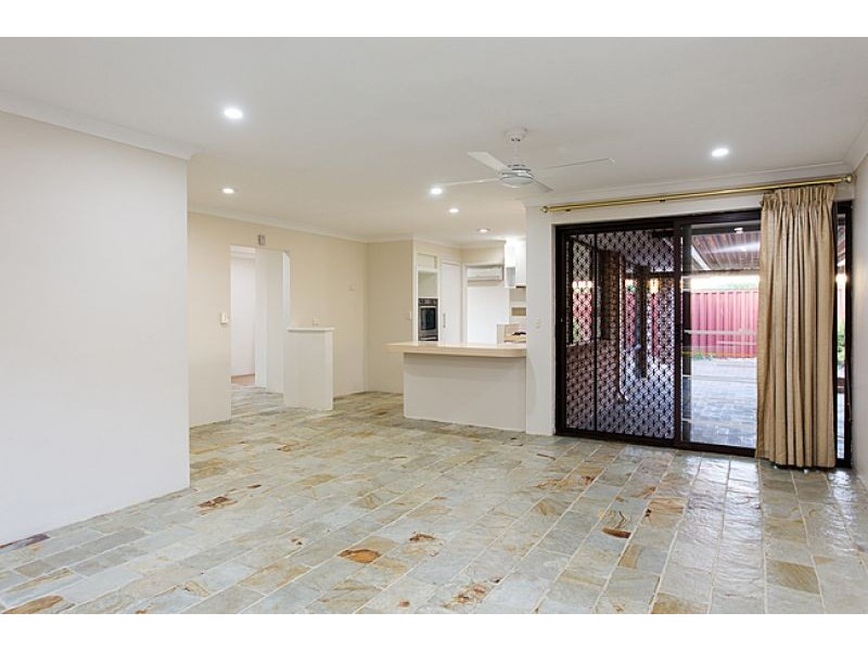 42 Beckley Cir, Leeming WA 6149