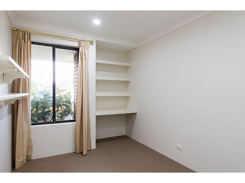 42 Beckley Cir, Leeming WA 6149