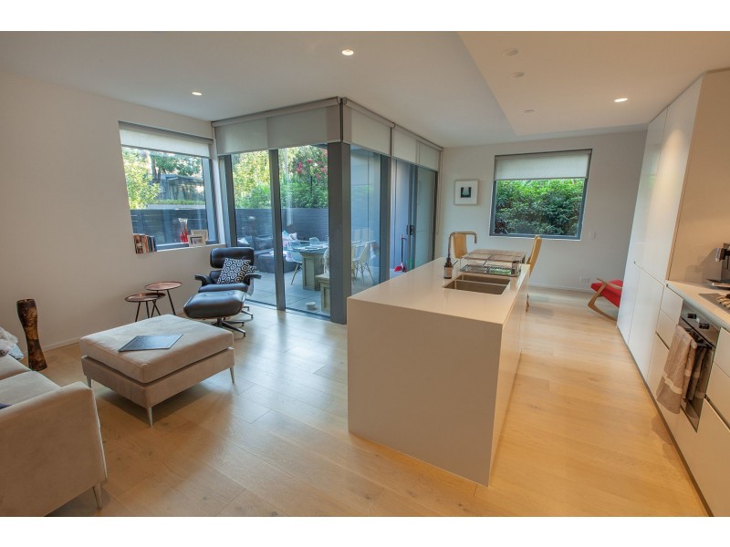 1/3 Evergreen Mews, Armadale VIC 3143