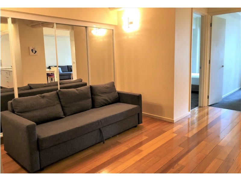 24/300 King St, Melbourne VIC 3000