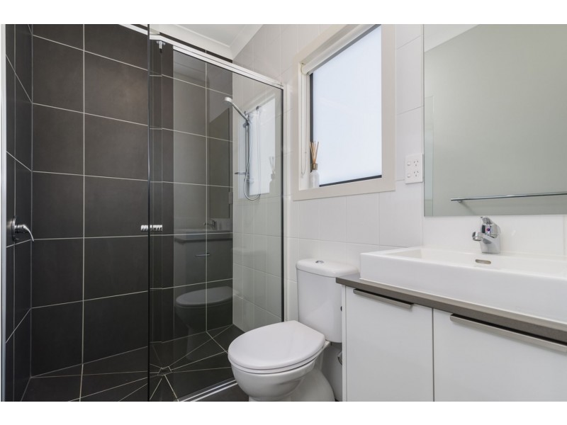 2/29 Wilkinson Cres, Bellfield VIC 3081