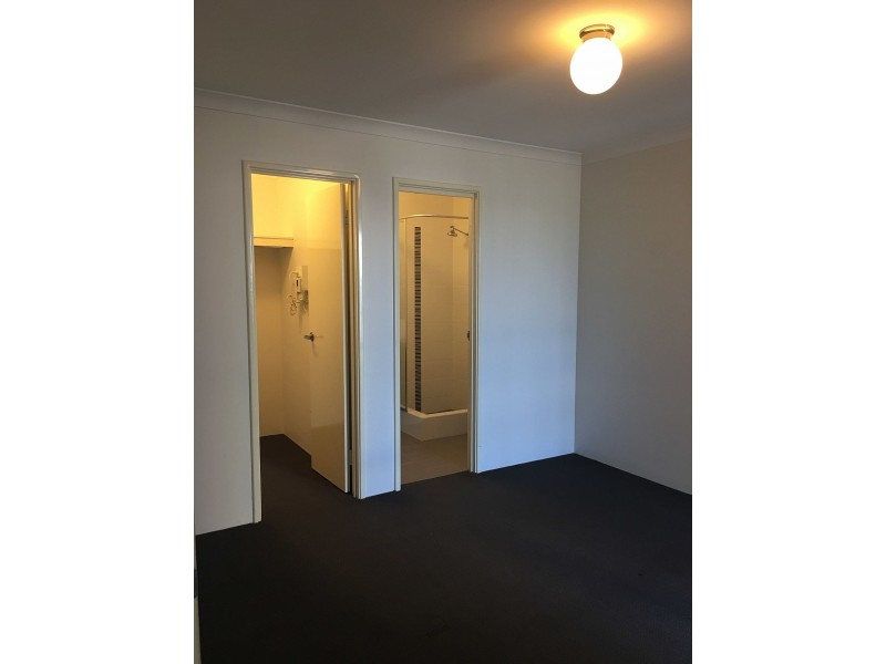 38 Aureate Way, Eglinton WA 6034