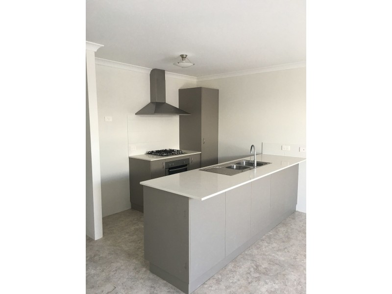 38 Aureate Way, Eglinton WA 6034