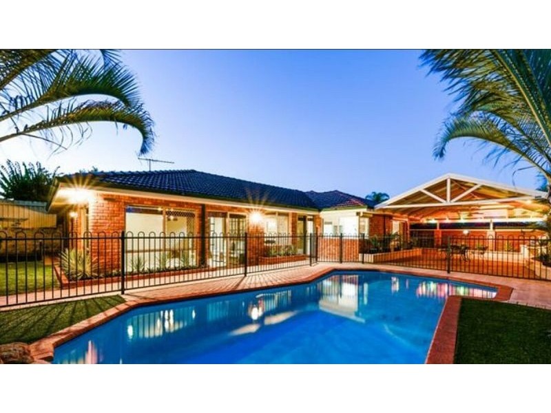 7 Sellen Ct, Leeming WA 6149