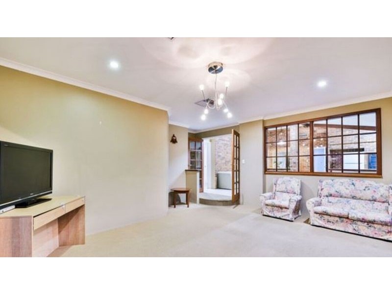 7 Sellen Ct, Leeming WA 6149
