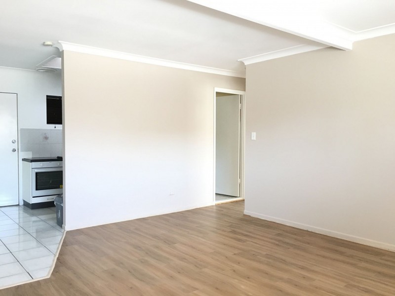 1/9 Bedser St, Macgregor QLD 4109