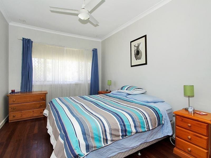 32 Dorcas Way, Coolbellup WA 6163