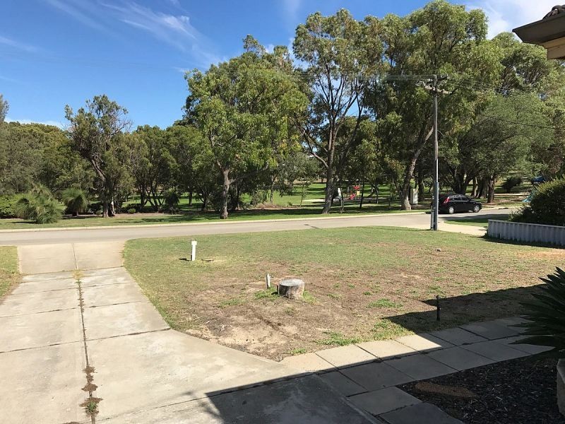 32 Dorcas Way, Coolbellup WA 6163