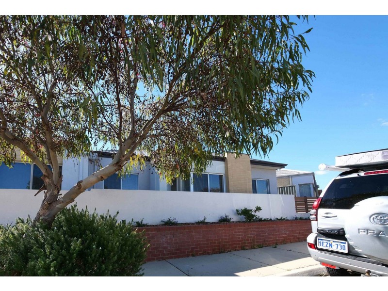 11 Bellini Gdns, Alkimos WA 6038