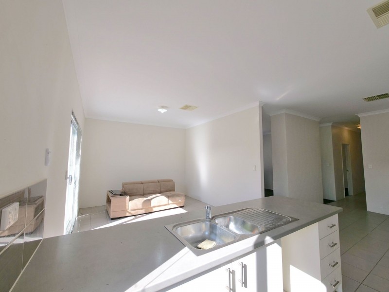 11 Bellini Gdns, Alkimos WA 6038