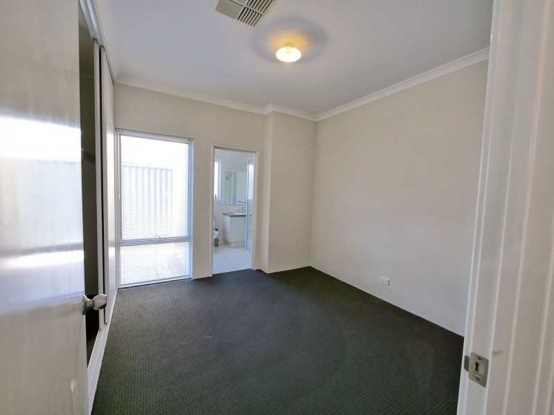 11 Bellini Gdns, Alkimos WA 6038