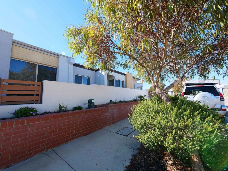 11 Bellini Gdns, Alkimos WA 6038