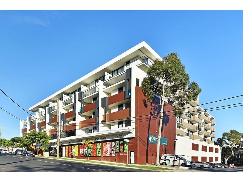222/70 Batesford Rd, Chadstone VIC 3148