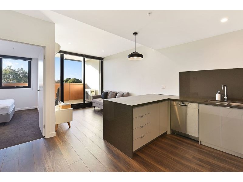 222/70 Batesford Rd, Chadstone VIC 3148