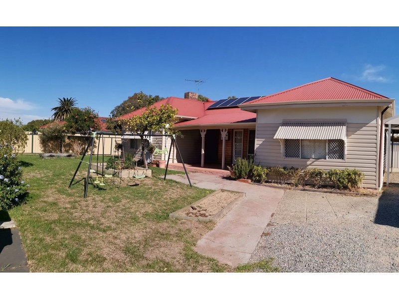 89A Park Rd, Kenwick WA 6107