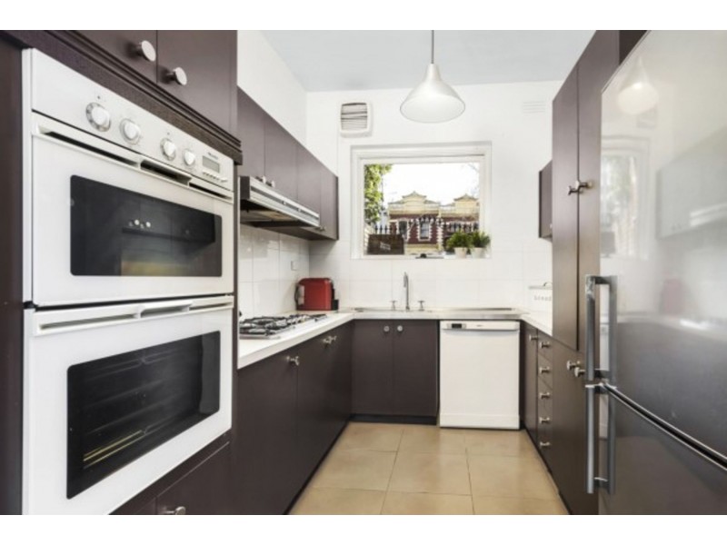 107 Barkly St, Carlton VIC 3053