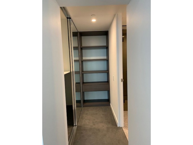 4507/160 Victoria St, Carlton VIC 3053