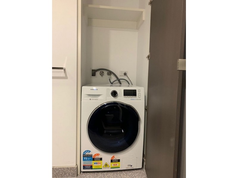 4507/160 Victoria St, Carlton VIC 3053