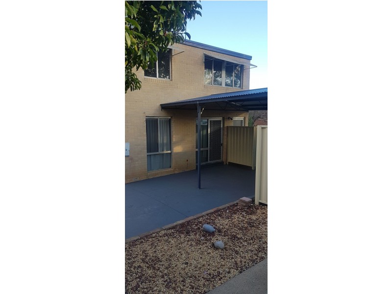 2 Jenner Ct, Wanniassa ACT 2903