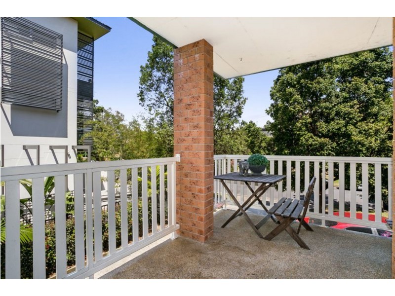 1/21 Vincent St, Indooroopilly QLD 4068