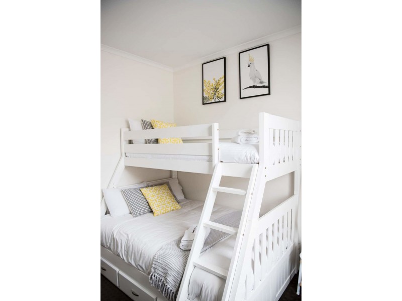 18 Sherwood Cl, North Adelaide SA 5006