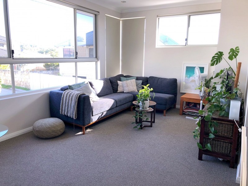 239A Ravenscar St, Doubleview WA 6018