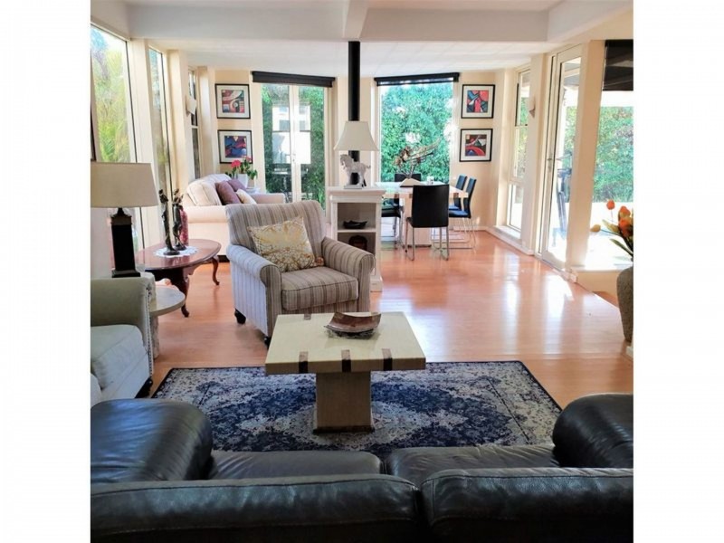 19 Mount View Tce, Mount Pleasant WA 6153