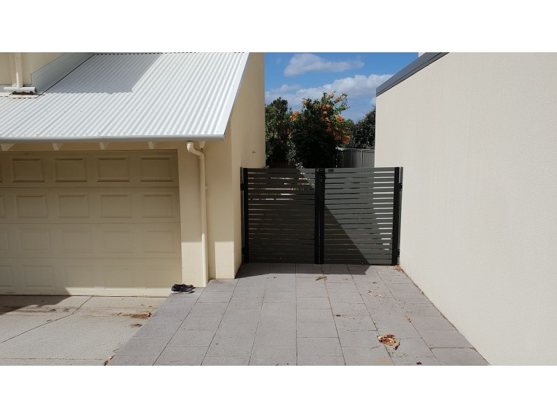 19 Mount View Tce, Mount Pleasant WA 6153