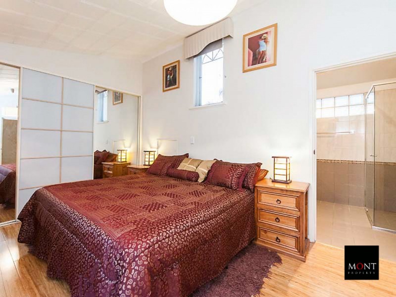 19 Mount View Tce, Mount Pleasant WA 6153