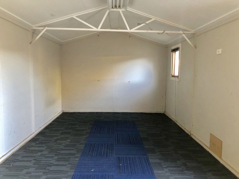 36 Thompson Dr, Wanneroo WA 6065