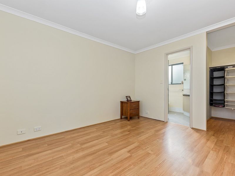 53A Laurie St, Cloverdale WA 6105