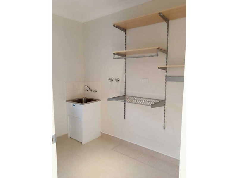 8 Ikon Dr, Point Cook VIC 3030