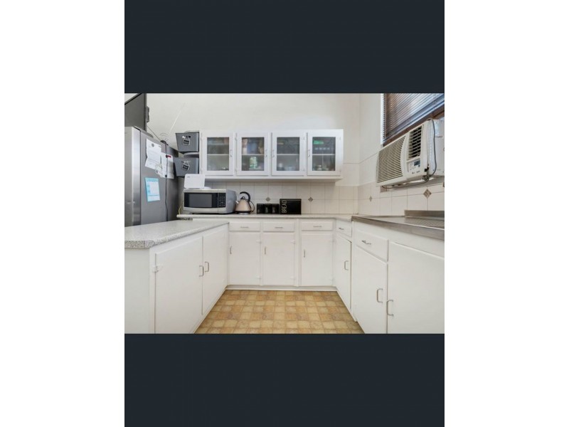 6 Torrens Cres, Pennington SA 5013