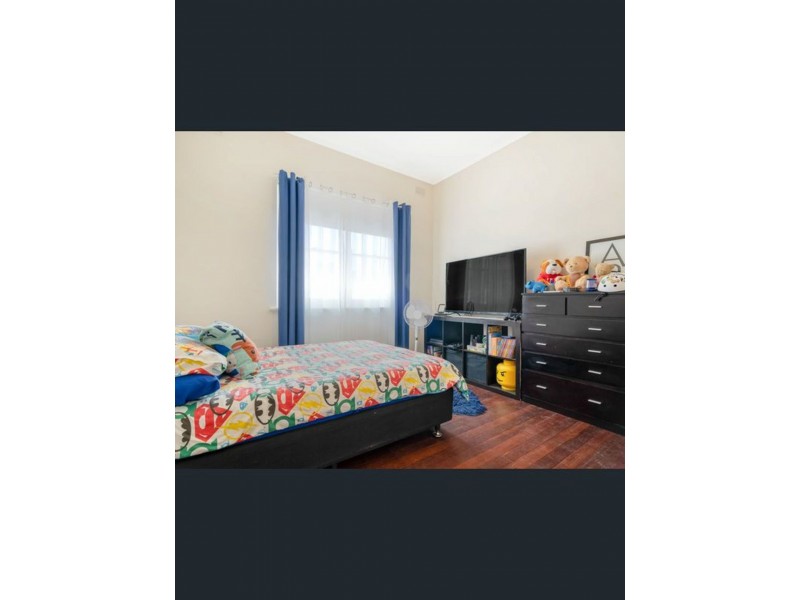 6 Torrens Cres, Pennington SA 5013