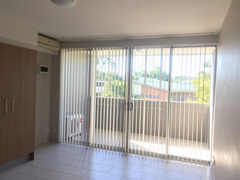 9/25 Park Rd, Yeronga QLD 4104