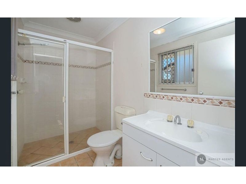 2 Lake Kurwongbah Ct, Logan Reserve QLD 4133