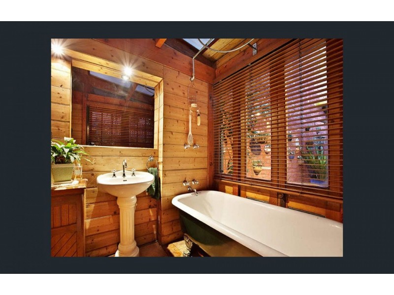 10 Leveson St, North Melbourne VIC 3051