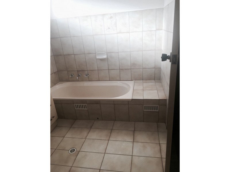 1a Kirkevue Rd, Athelstone SA 5076