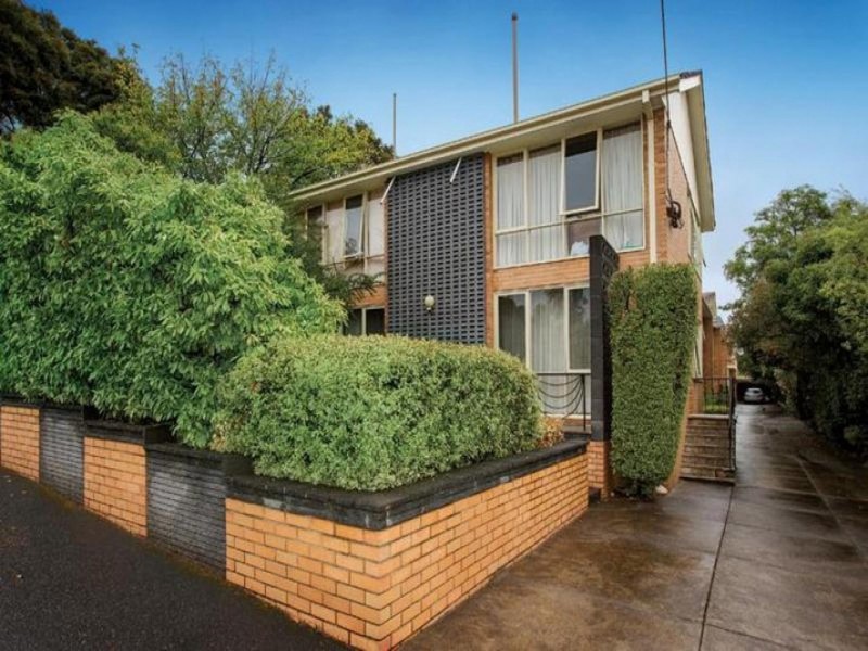 2/251 Burke Rd, Glen Iris VIC 3146
