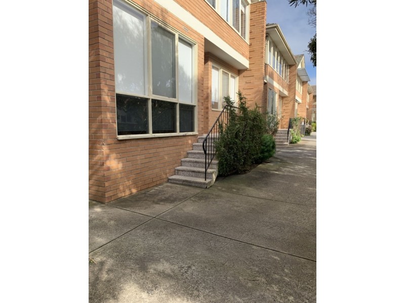 2/251 Burke Rd, Glen Iris VIC 3146
