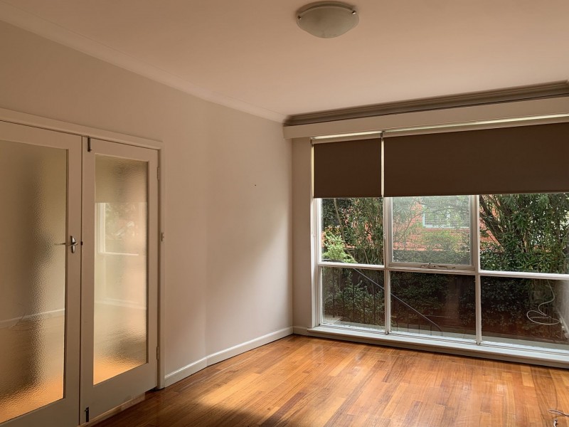 2/251 Burke Rd, Glen Iris VIC 3146