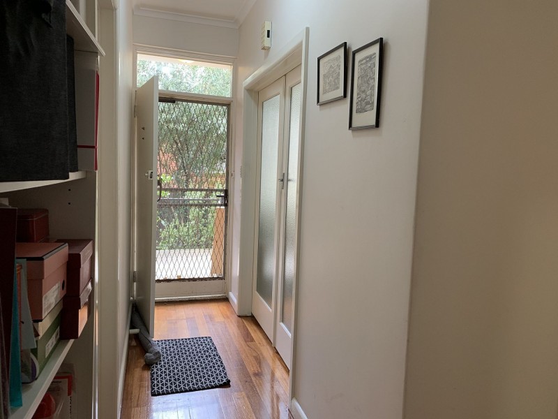2/251 Burke Rd, Glen Iris VIC 3146