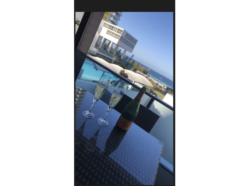 504/1 Oracle Bvd, Broadbeach QLD 4218