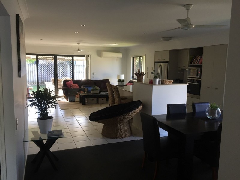 28 Dowson Esp, Mudgeeraba QLD 4213