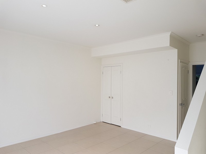 7 The Mall, Mawson Lakes SA 5095