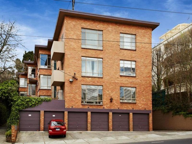 8/558 Toorak Rd, Toorak VIC 3142