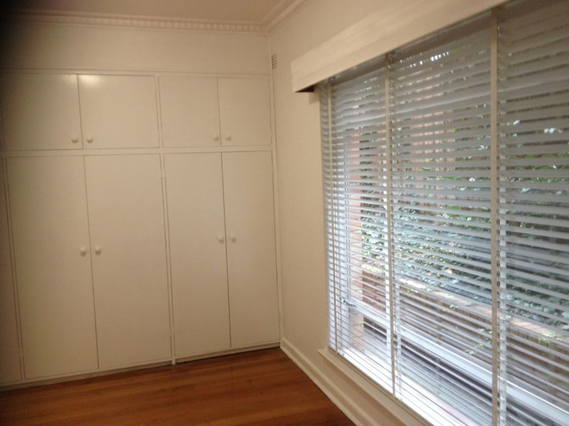 8/558 Toorak Rd, Toorak VIC 3142