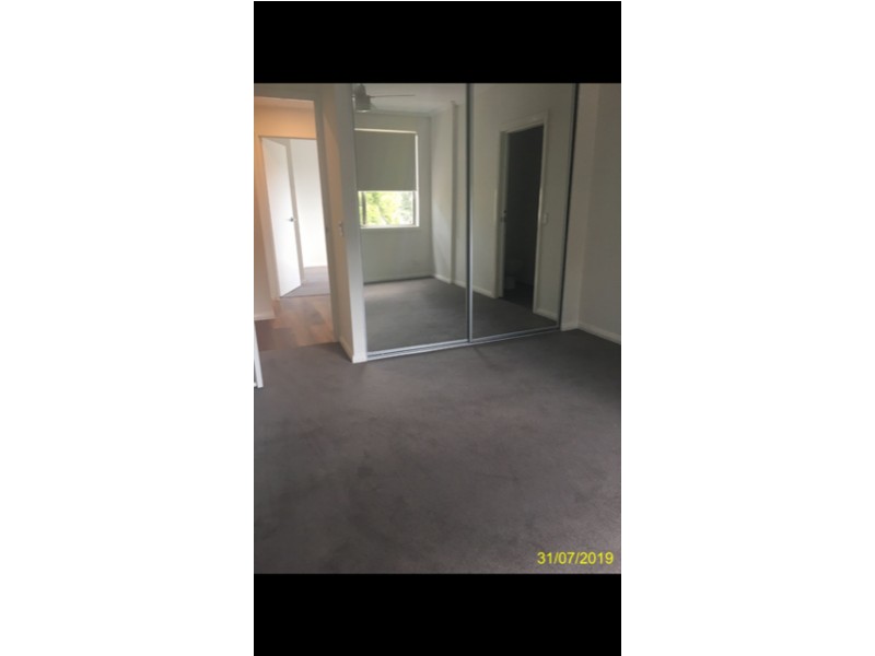 28 Chamberlain St, Campbelltown NSW 2560