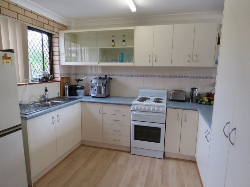 2/16 Akeringa Pl, Mooloolaba QLD 4557